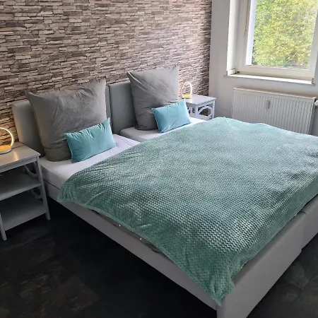 Theox No 10 Fuer 6 Personen * Duisburgo